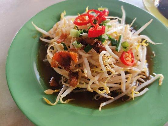 Yue Ping Chicken Rice